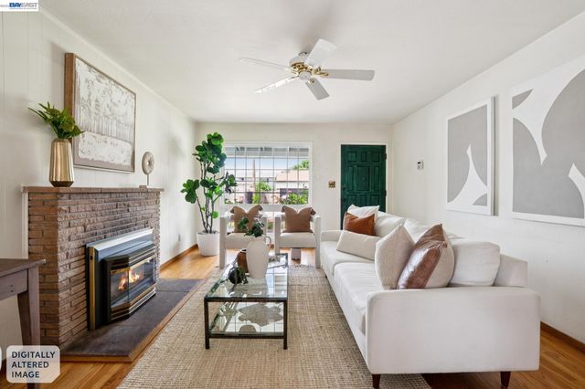 20024 Leroy Dr, Castro Valley, CA 94546