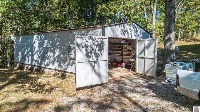 281 Jim Willson Loop, Ledbetter, KY 42058