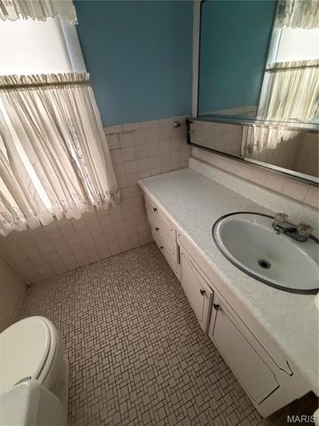 3509 Oscar Avenue, Alton, IL 62002