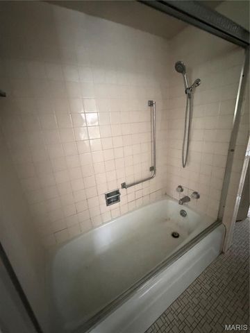 3509 Oscar Avenue, Alton, IL 62002