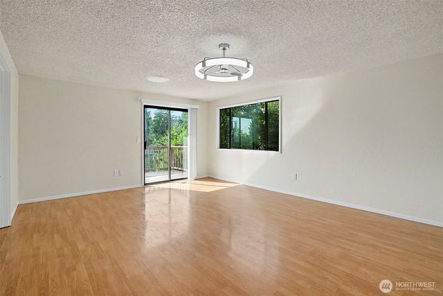 517 E 68th Street, Tacoma, WA 98404