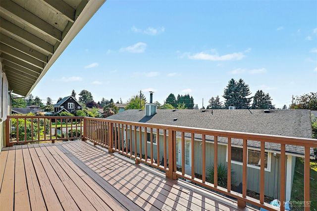 517 E 68th Street, Tacoma, WA 98404