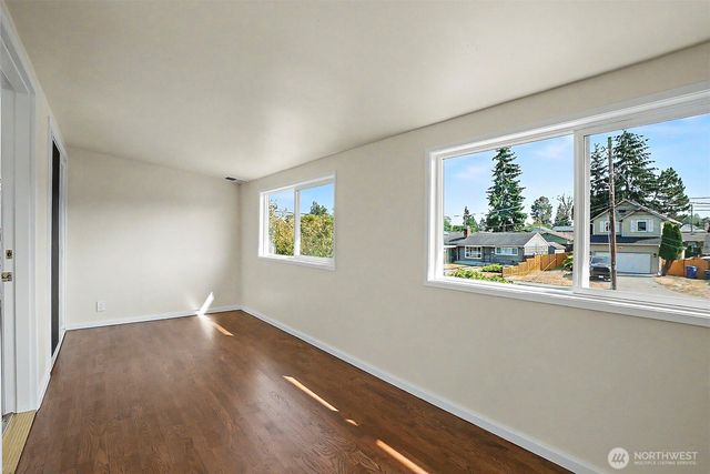 517 E 68th Street, Tacoma, WA 98404