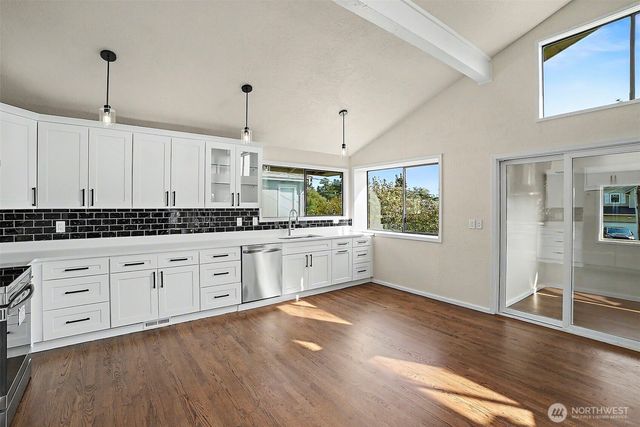 517 E 68th Street, Tacoma, WA 98404
