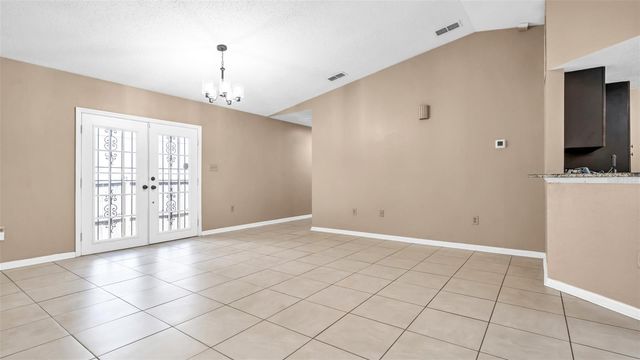 2610 E LAKE AVENUE, Tampa, FL 33610