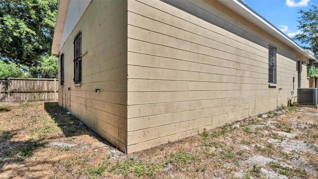 2610 E LAKE AVENUE, Tampa, FL 33610