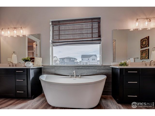 1837 Crisp Air Dr, Windsor, CO 80550