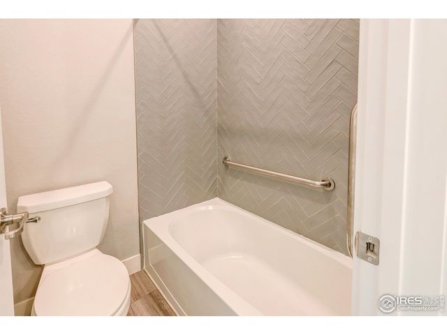 1837 Crisp Air Dr, Windsor, CO 80550