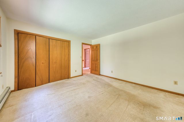 170 Garnet Lane, South Windsor, CT 06074