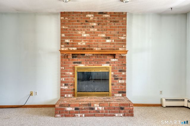 170 Garnet Lane, South Windsor, CT 06074