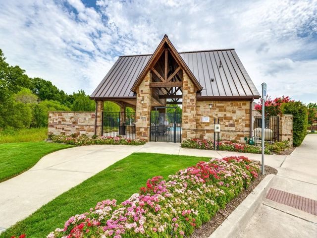 5820 Stonewall Drive, Mckinney, TX 75070