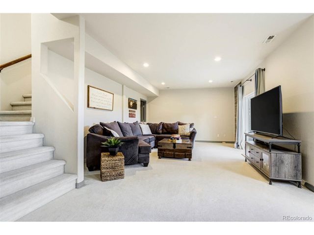 8415 Lauralwood Ln, Colorado Springs, CO 80919