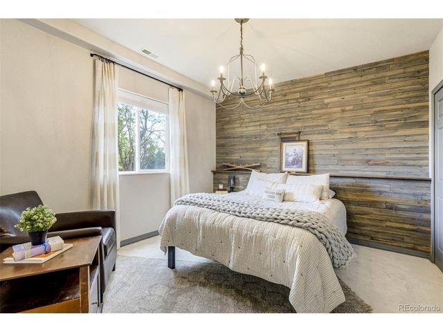 8415 Lauralwood Ln, Colorado Springs, CO 80919