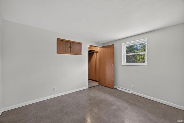 411 N Jackson Street, Bedford, IN 47421
