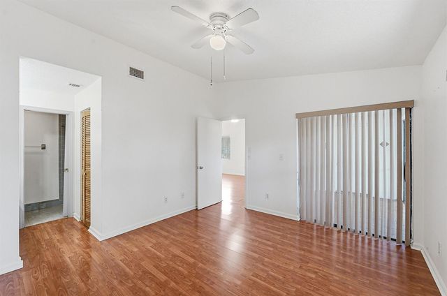9641 Riverside Drive 1F, Coral Springs, FL 33071