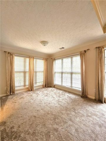 140 Rockglen Court, Fayetteville, GA 30215