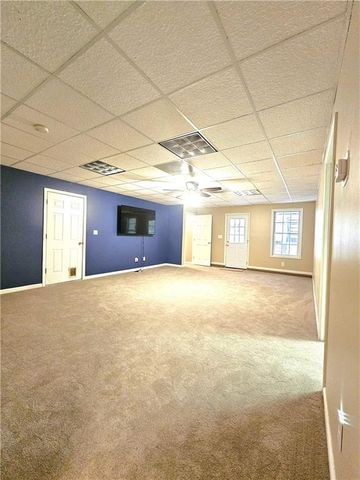 140 Rockglen Court, Fayetteville, GA 30215