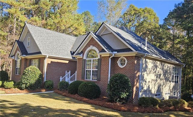 140 Rockglen Court, Fayetteville, GA 30215