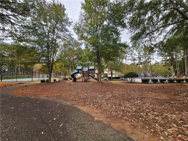 140 Rockglen Court, Fayetteville, GA 30215