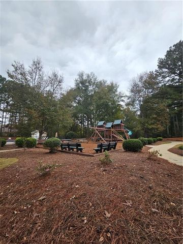 140 Rockglen Court, Fayetteville, GA 30215