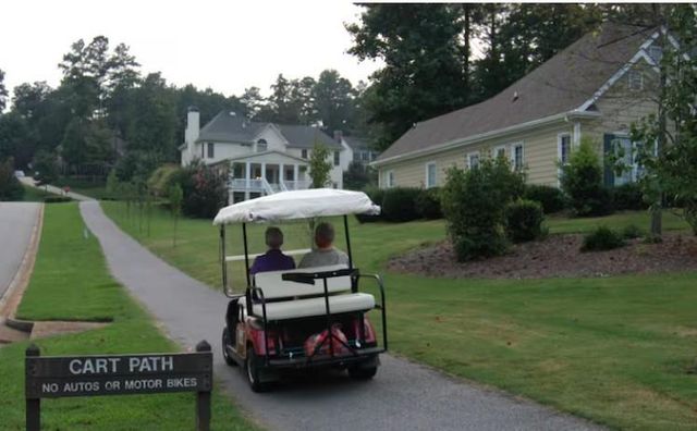 140 Rockglen Court, Fayetteville, GA 30215