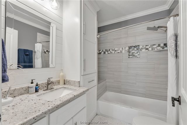 502 West Fawn Street, Caldwell, TX 77836