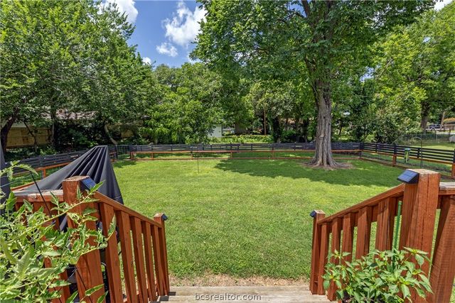 502 West Fawn Street, Caldwell, TX 77836