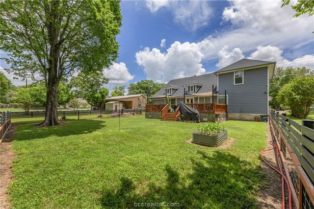 502 West Fawn Street, Caldwell, TX 77836