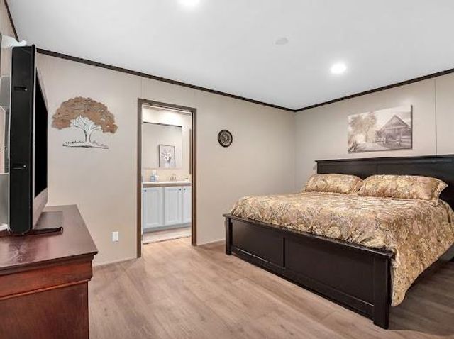 130 Bluejay Drive, Brookeland, TX 75931