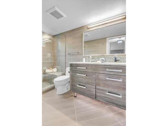 2423 Powderhorn Ln, Boulder, CO 80305