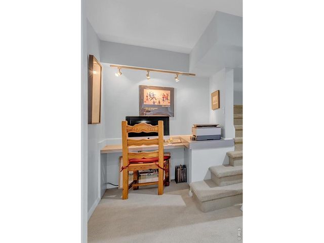 2423 Powderhorn Ln, Boulder, CO 80305