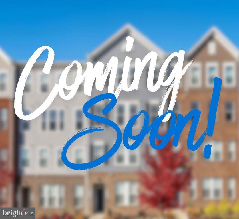7642 BUZZ ALDRIN LN, Lanham, MD 20706