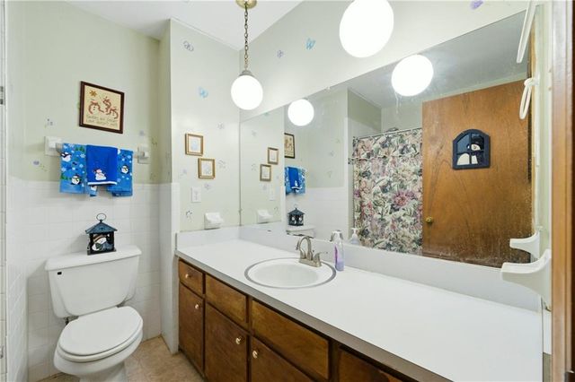 6574 Amity Court, Rex, GA 30273