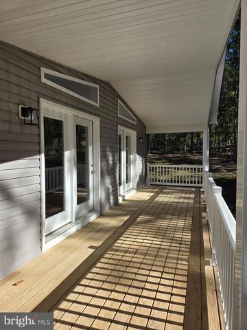 211 DOGWOOD FARM RD, Front Royal, VA 22630