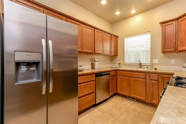 4947 Balustrade Boulevard SE, Lacey, WA 98515