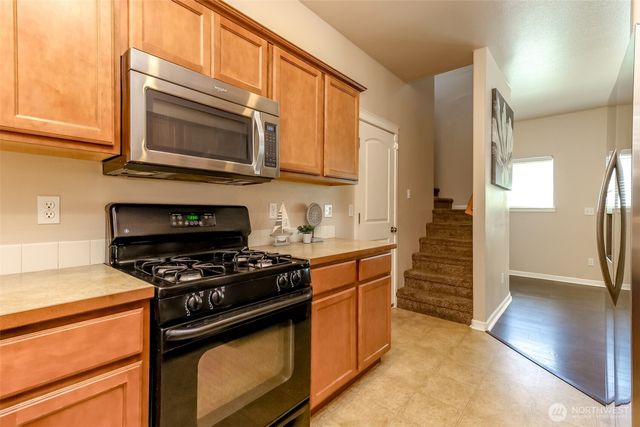 4947 Balustrade Boulevard SE, Lacey, WA 98515