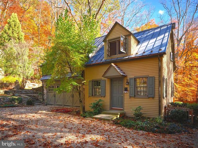 5960 HONEY HOLLOW RD, Doylestown, PA 18902