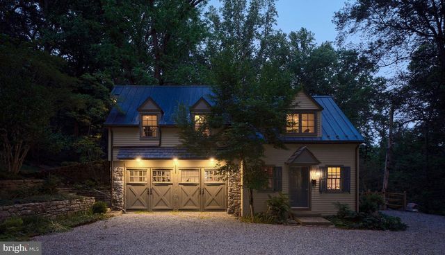 5960 HONEY HOLLOW RD, Doylestown, PA 18902