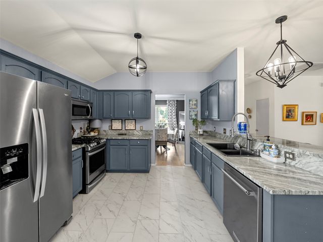 204 Arbor Ridge Drive, Allen, TX 75002