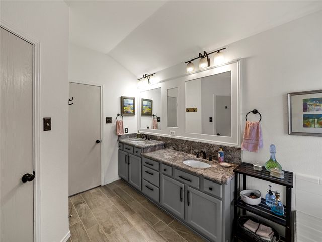 204 Arbor Ridge Drive, Allen, TX 75002