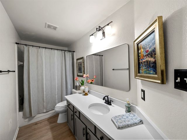 204 Arbor Ridge Drive, Allen, TX 75002