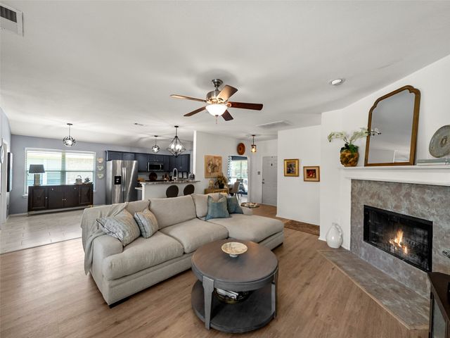 204 Arbor Ridge Drive, Allen, TX 75002