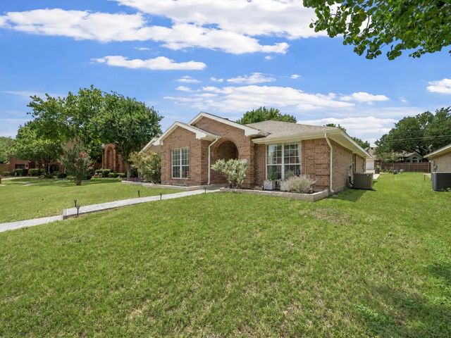 204 Arbor Ridge Drive, Allen, TX 75002