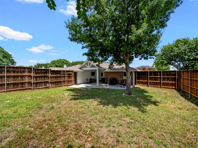204 Arbor Ridge Drive, Allen, TX 75002