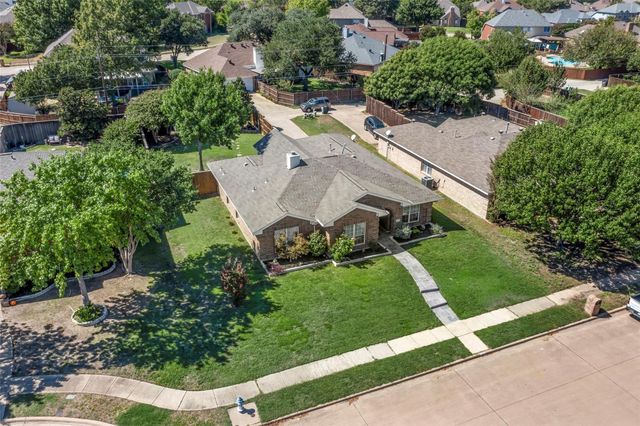204 Arbor Ridge Drive, Allen, TX 75002