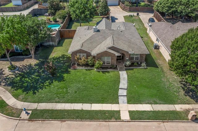204 Arbor Ridge Drive, Allen, TX 75002