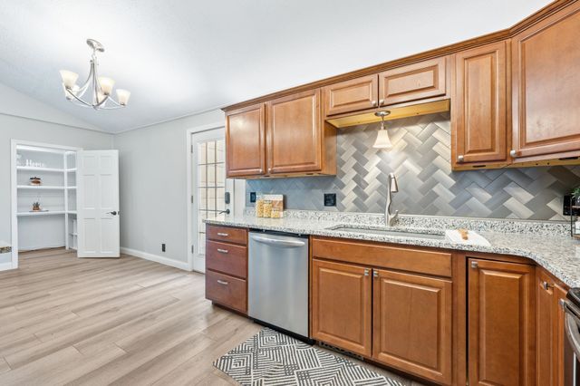 11822 E 111th St S, Mulvane, KS 67110