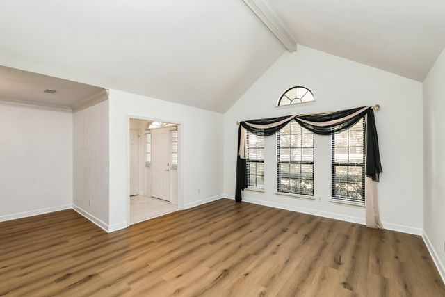 8731 Sawyer Brown Rd, Nashville, TN 37221