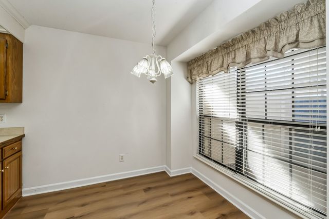 8731 Sawyer Brown Rd, Nashville, TN 37221