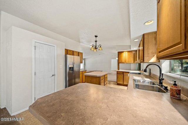 2421 W THORNTON Road, Show Low, AZ 85901